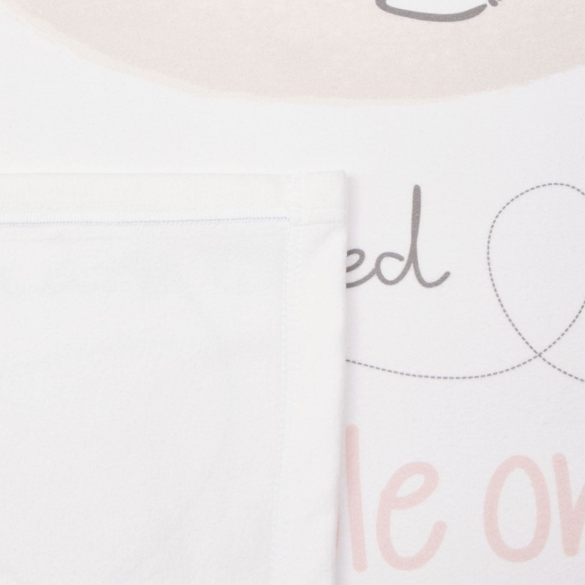 Detailansicht Babydecke kleiner Hase