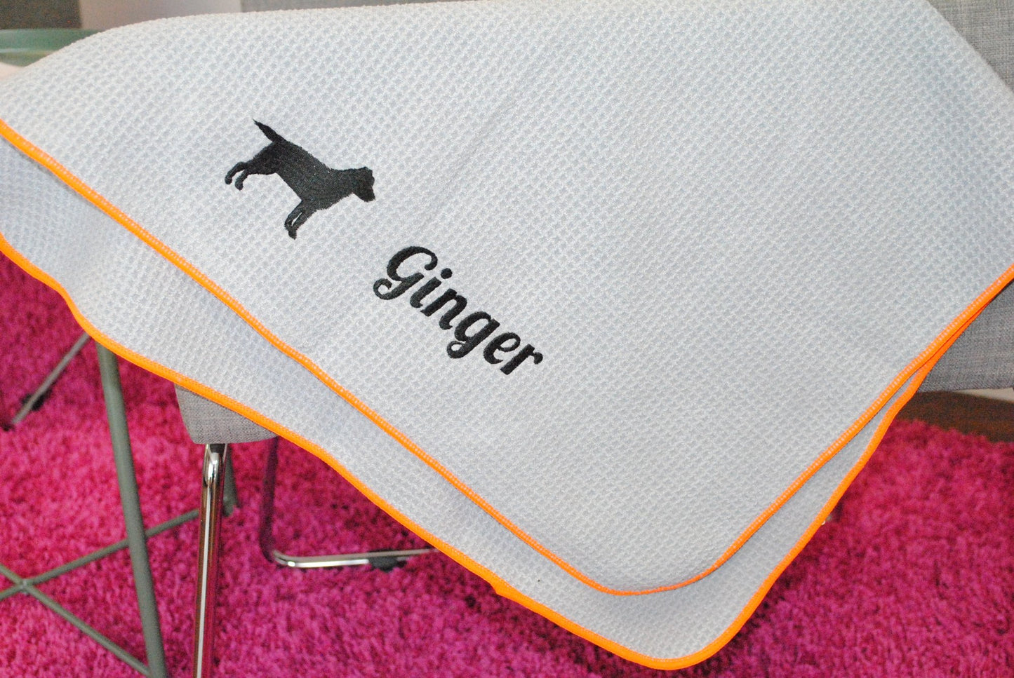 Wolimbo Hundehandtuch mit Namen und Motiv Rasse 55x80cm