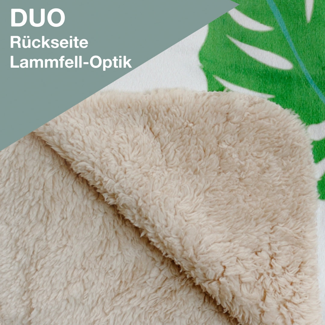 Rückseite der DUO Babydecke mit Namen Flausch