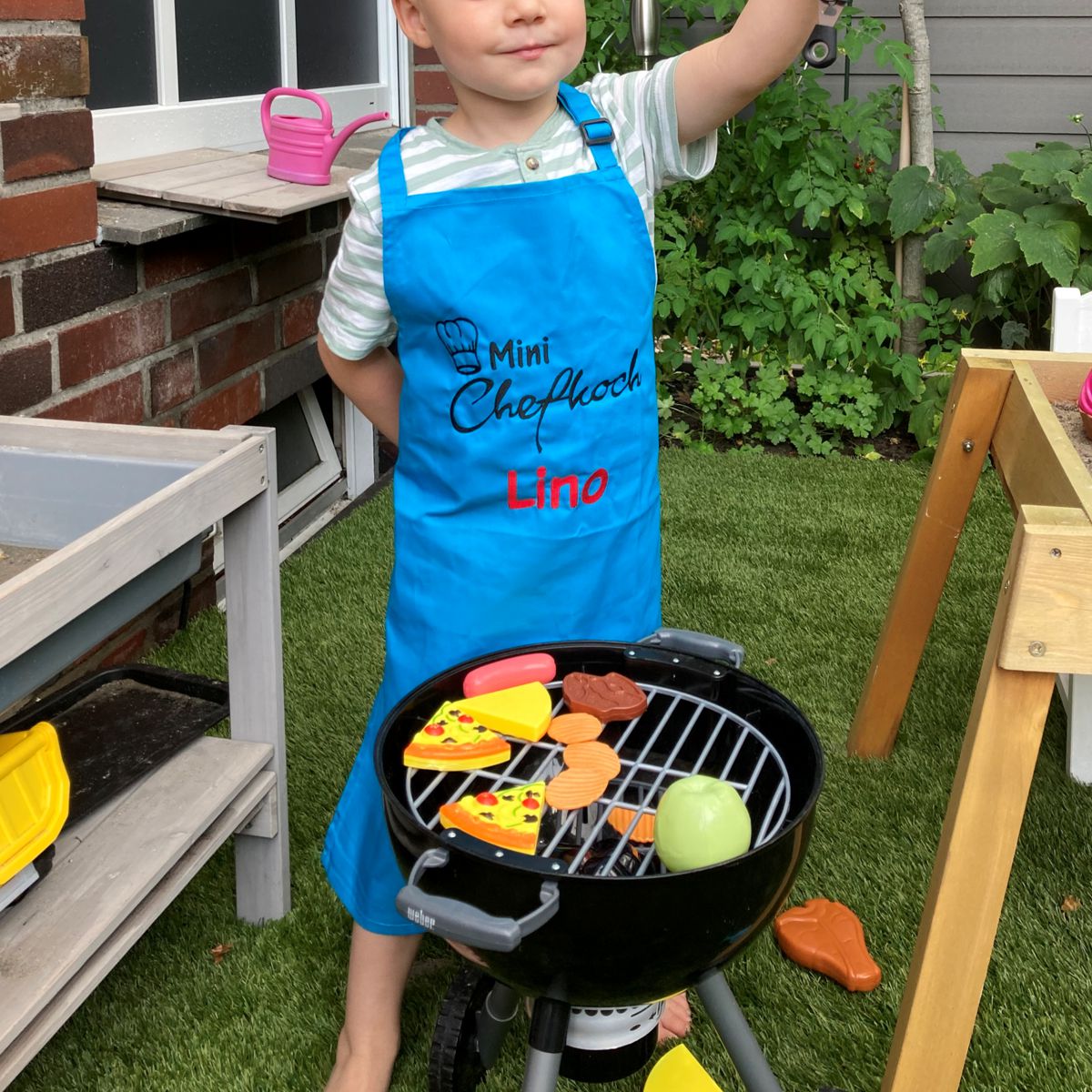 kinderschürze mit handschuh Kinderschürze mit Namen und Motiv