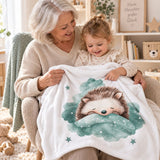 Babydecke mit Namen Kleiner Igel Motiv bestickt 75x100cm