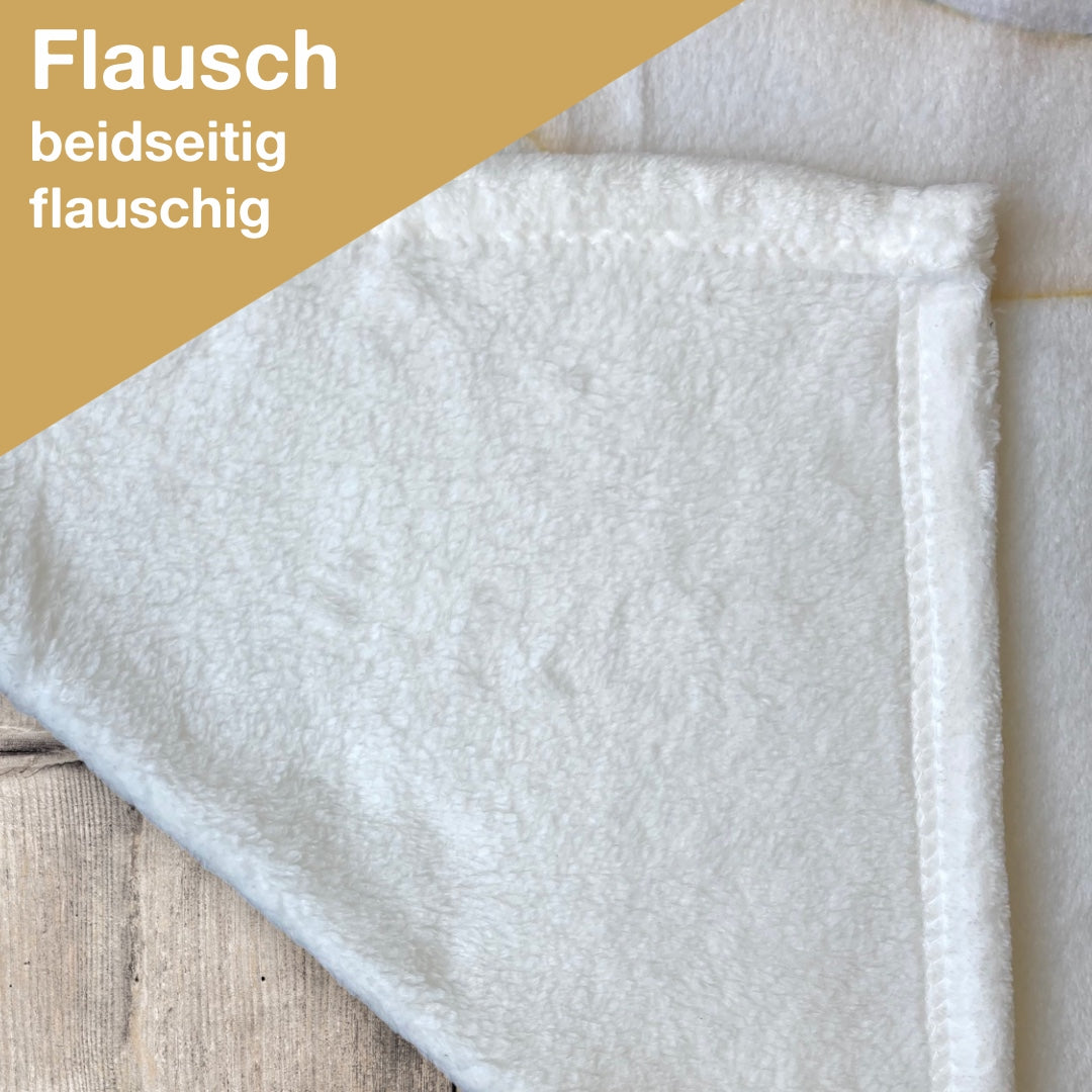 Rückseite Wolimbo Babydecke mit Namen Flausch