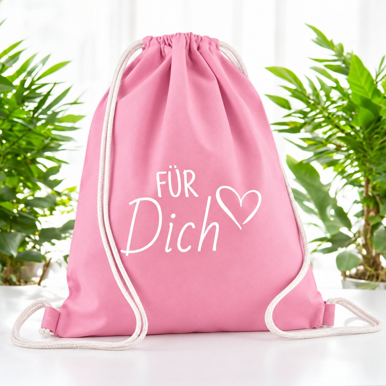 Geschenkbeutel Für Dich Motiv für Handtücher und Decken von Wolimbo im Farbton pink