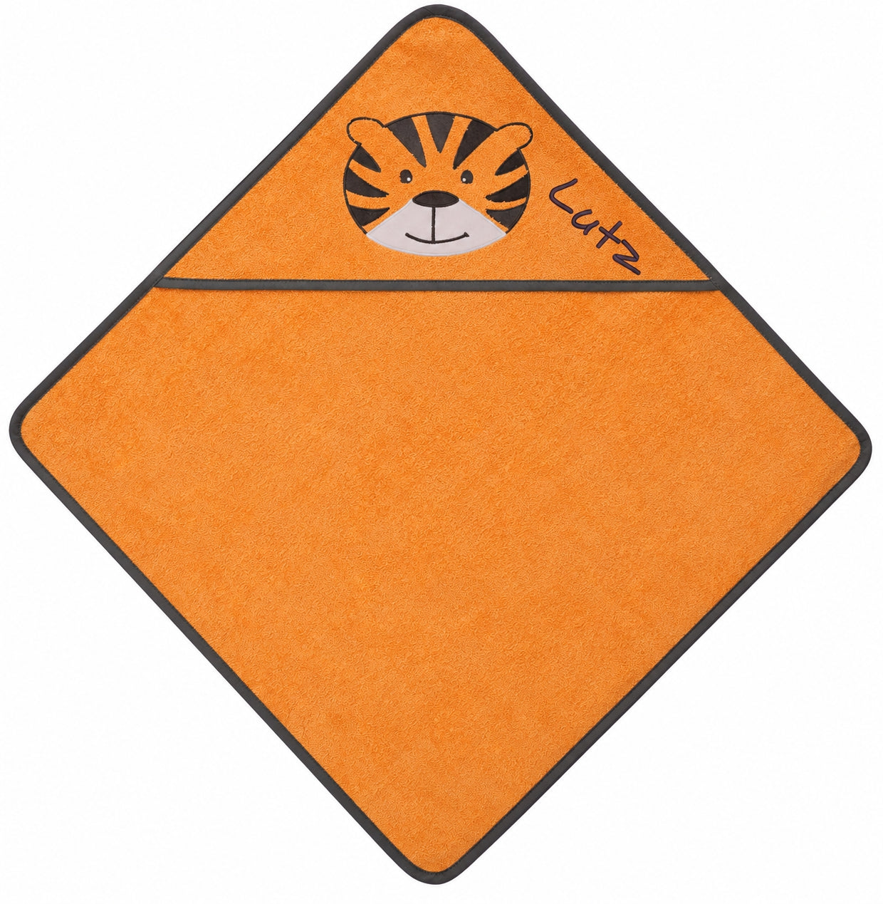Orangefarbenes Kapuzenhandtuch mit dunkler Einfassung, Tigermotiv und gesticktem Namen Lutz in vollständiger Ansicht
