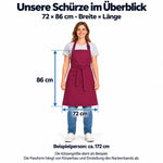 Kochschürze mit Größenangaben 72 cm Breite und 86 cm Länge an einer Person