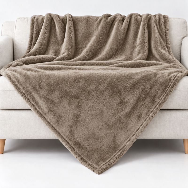 Kuscheldecke in taupe 150 × 200 cm ohne Personalisierung
