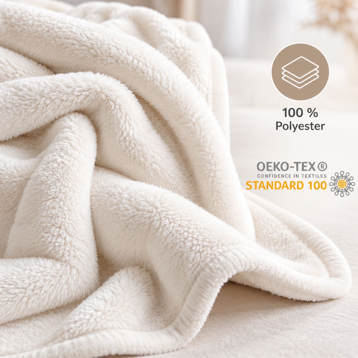 Materialdetail der Wohndecke aus 100 % Polyester mit OEKO-TEX Standard 100