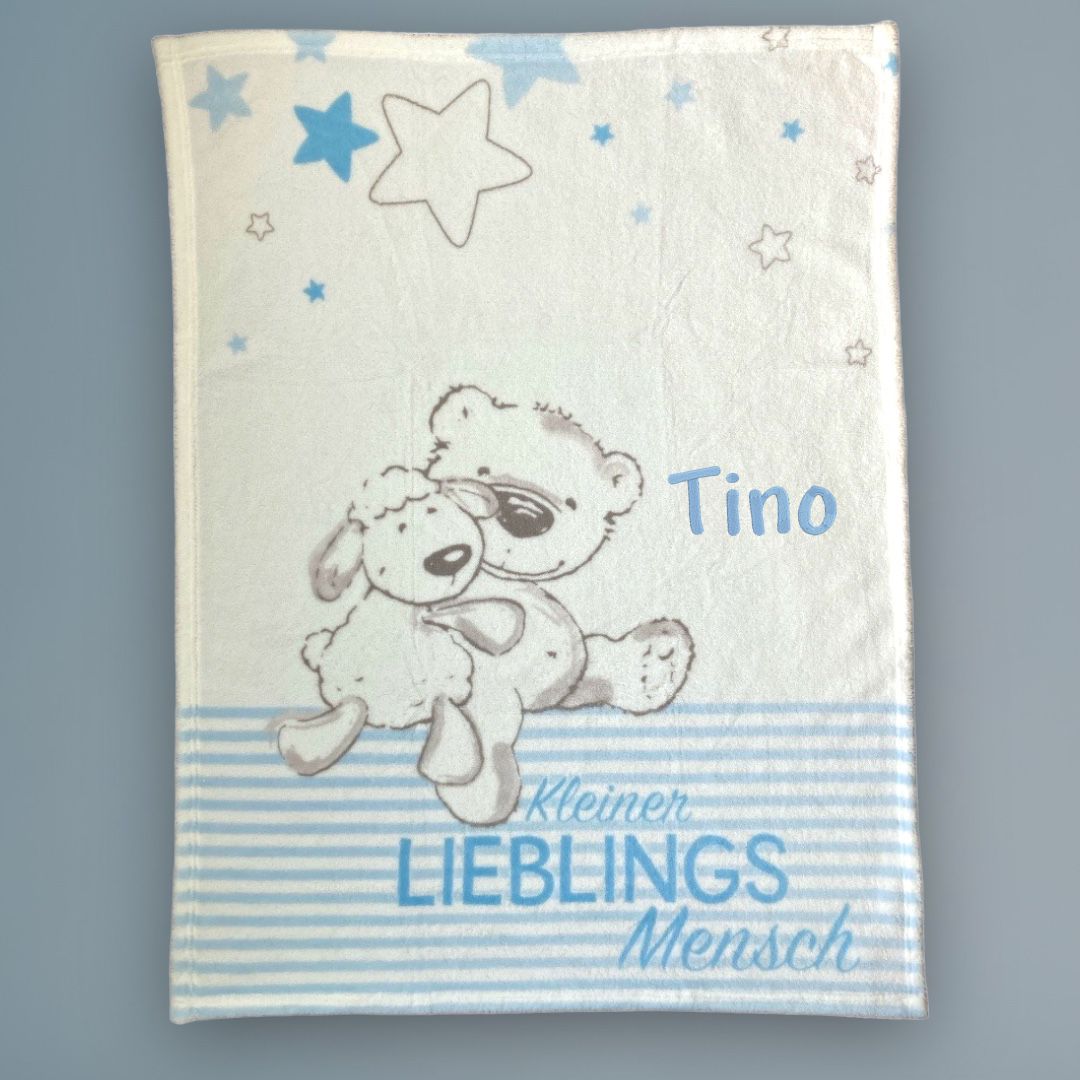 Kleiner Lieblingsmensch Decke mit Namen in blau von wolimbo